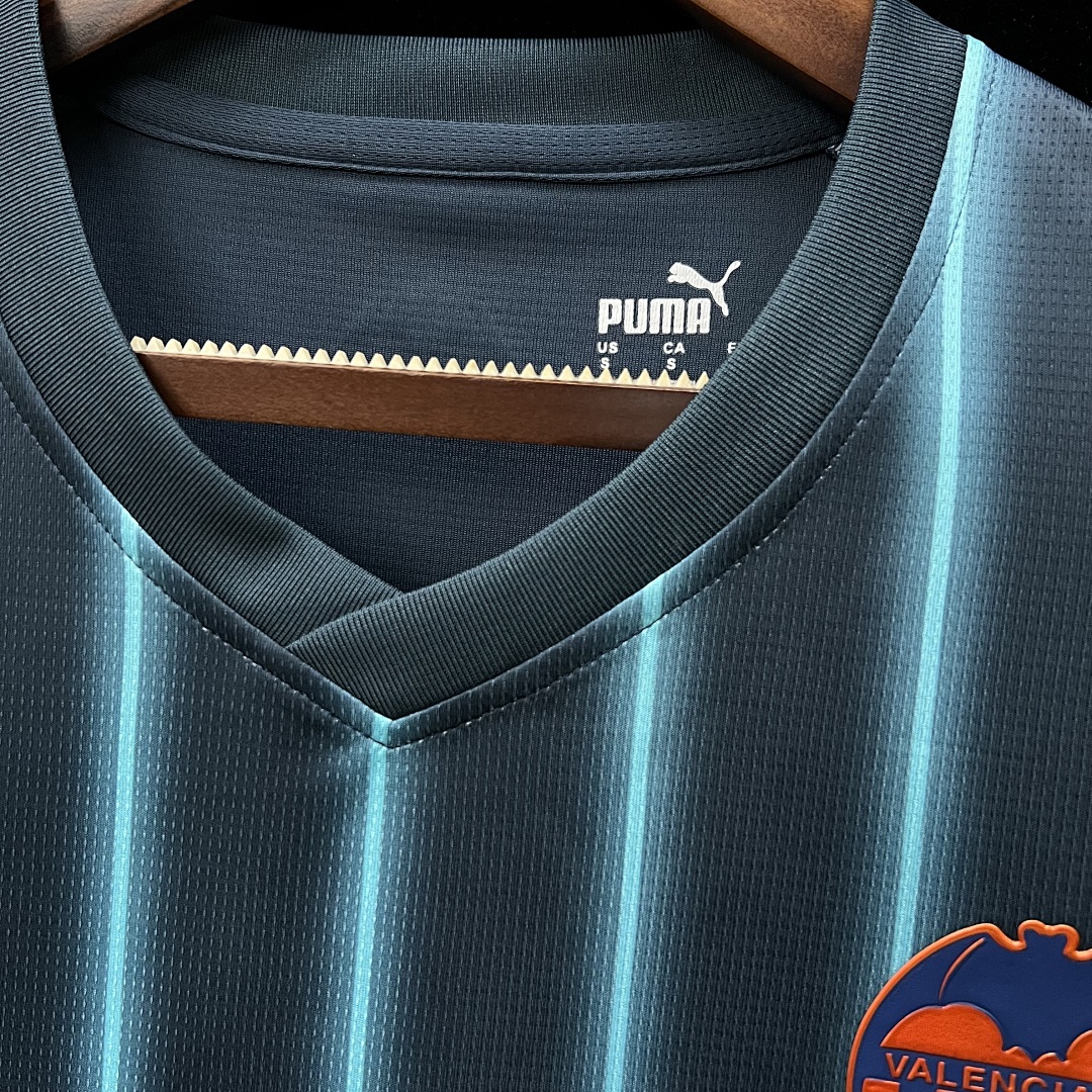 2324 Valencia Maillot Exterieur miniature 3