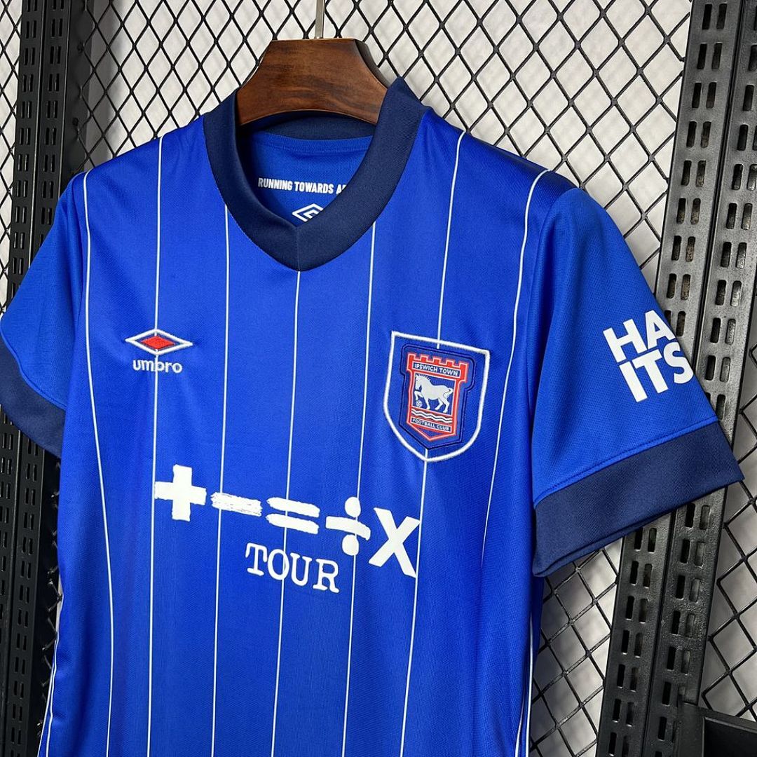 Ipswich Town F C 2024-2025 Maillot Domicile miniature 7