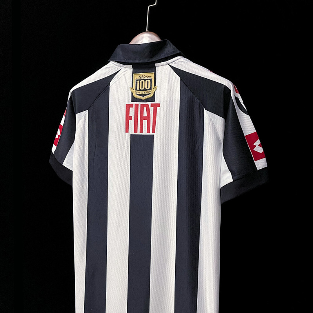 A definir Maillot Domicile Edition Speciale Retro 2008 miniature 4