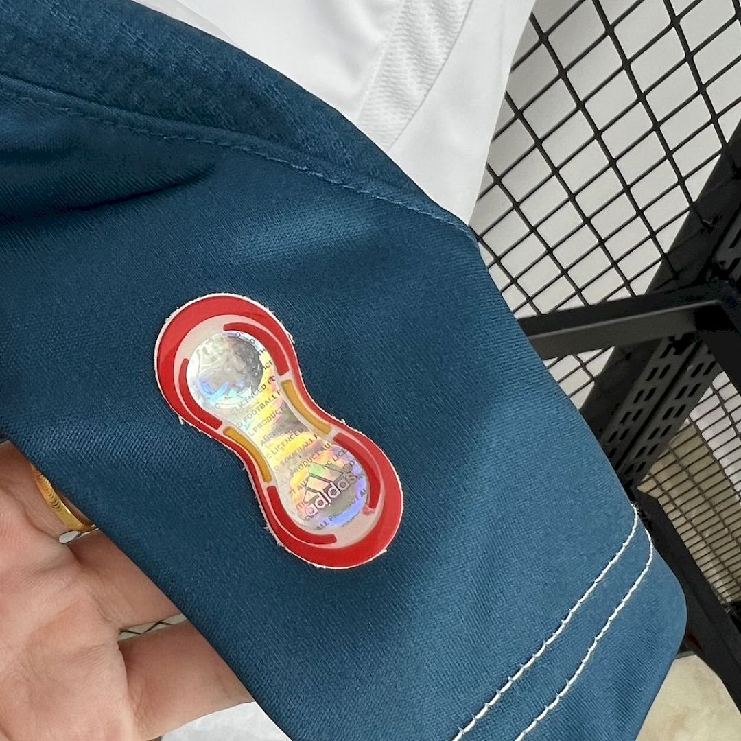 Lvp 2006-2007 Maillot Exterieur Retro miniature 2