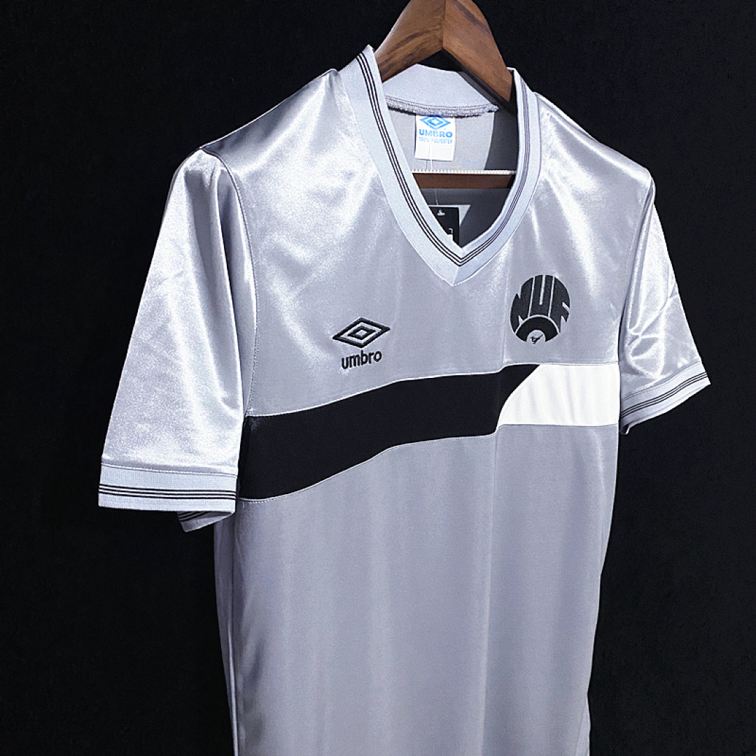 Newcastle Maillot Exterieur Retro 1986 miniature 4
