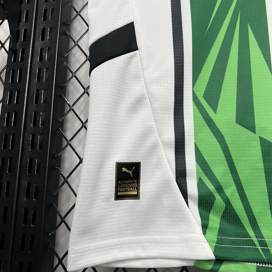 Borussia Monchengladbach 2024-2025 Maillot Domicile miniature 6