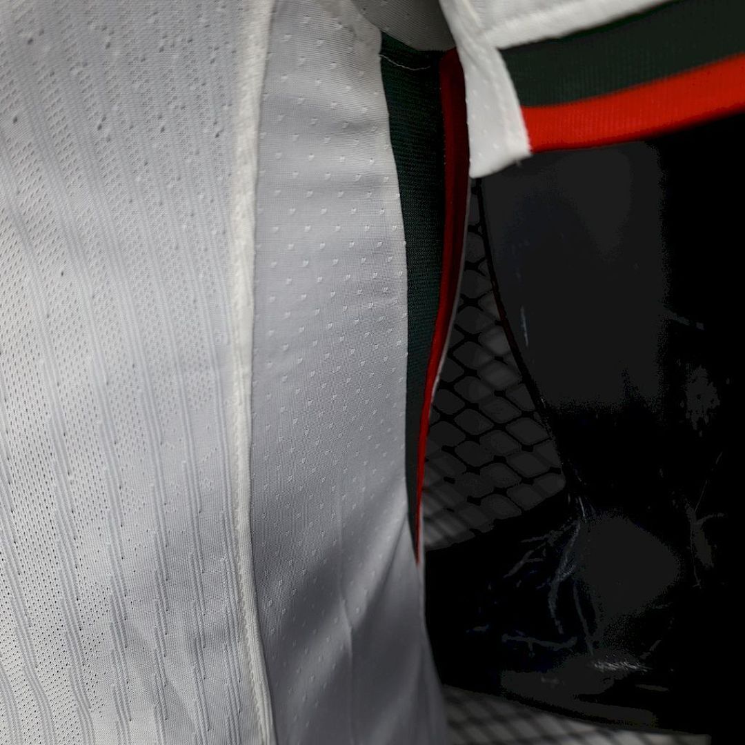 Chelsea Maillot Exterieur Version Joueur miniature 4