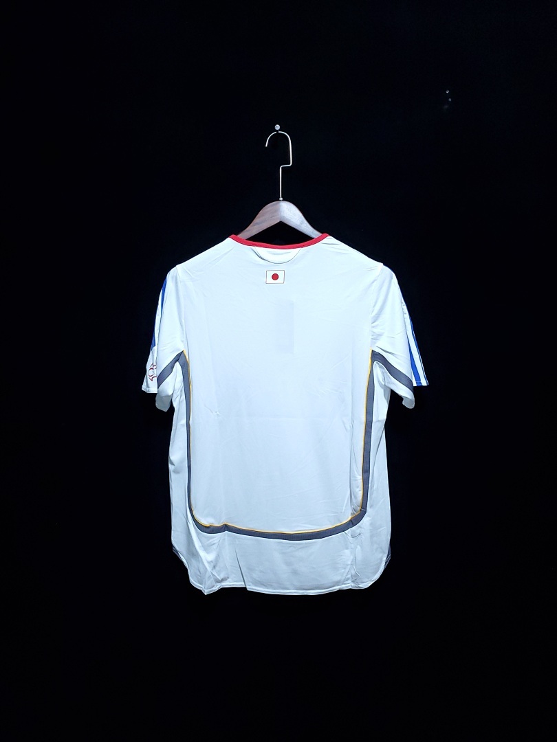 Japon Maillot Exterieur Retro 2006 miniature 2