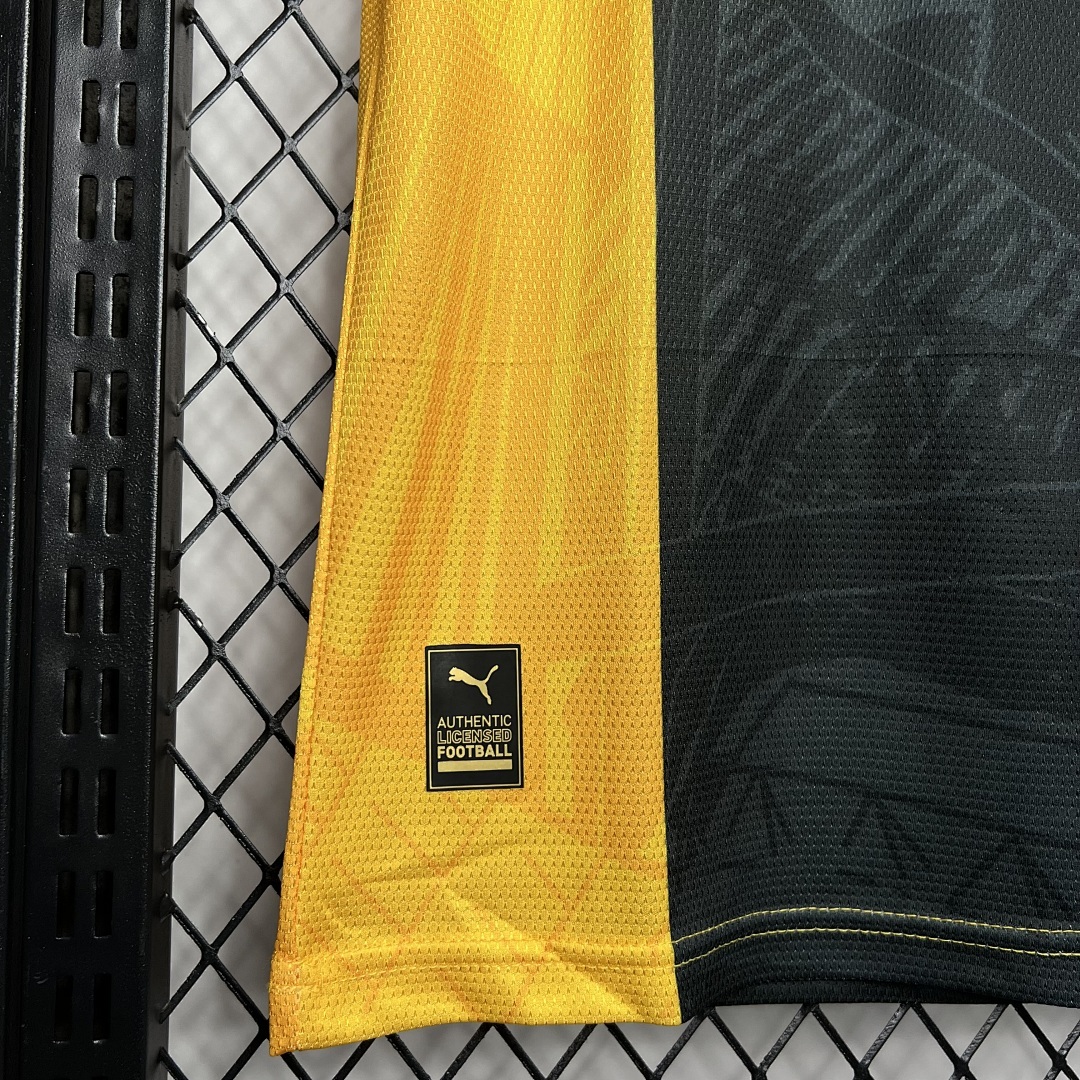 Borussia Dortmund Maillot Domicile Edition Speciale miniature 3