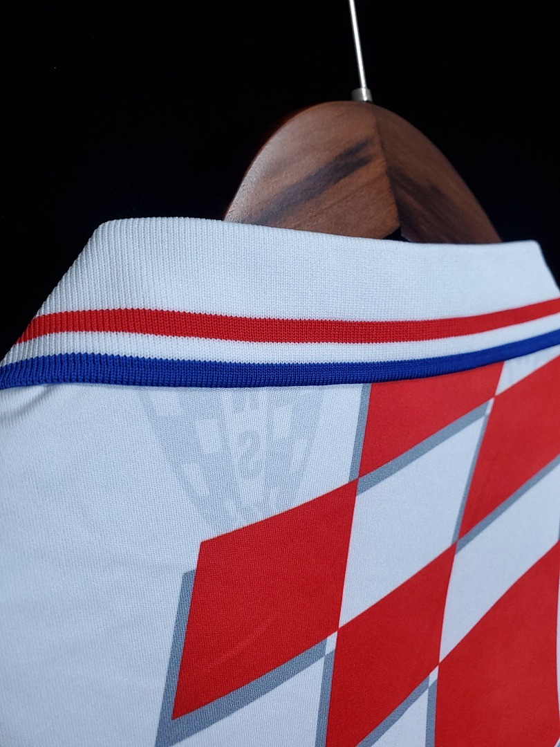 Croatie Maillot Domicile Retro 1998 miniature 2