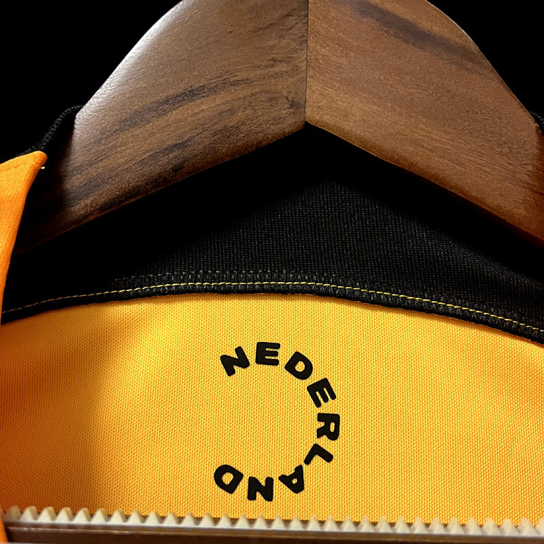 Pays-Bas Maillot Domicile miniature 3