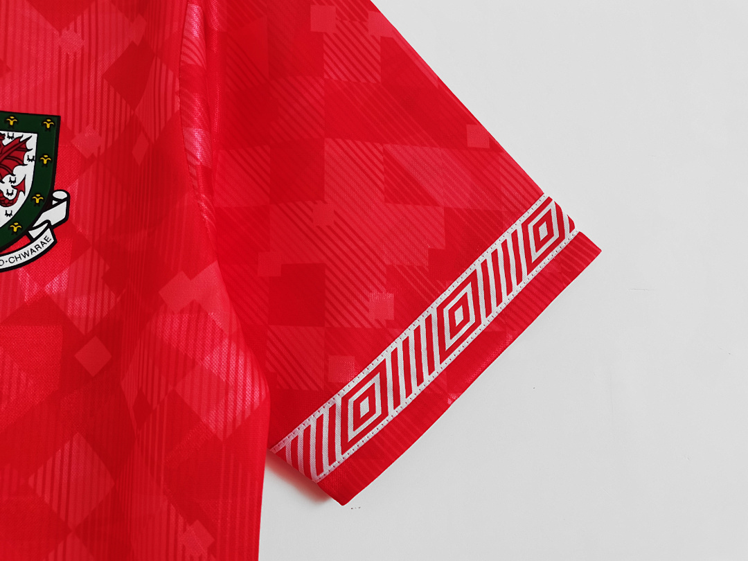 Wales Maillot Domicile Retro 1990-1992 miniature 13