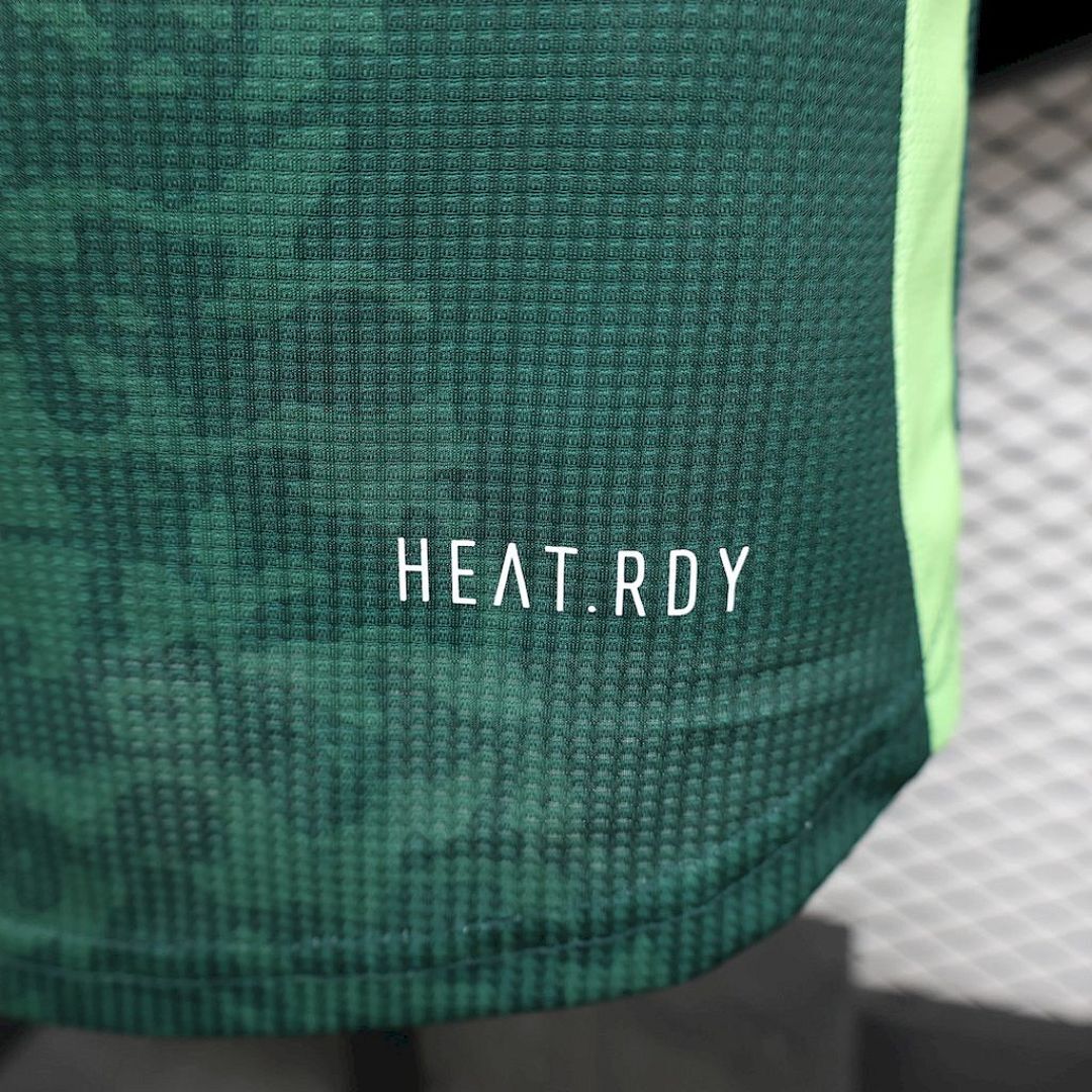 Algerie Maillot Exterieur Version Joueur miniature 3