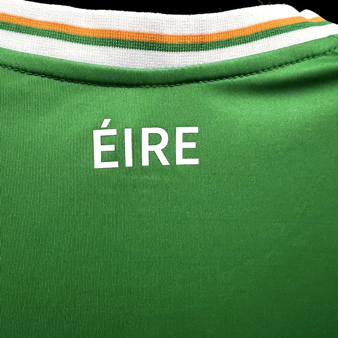 2324 Ireland Maillot Domicile miniature 2