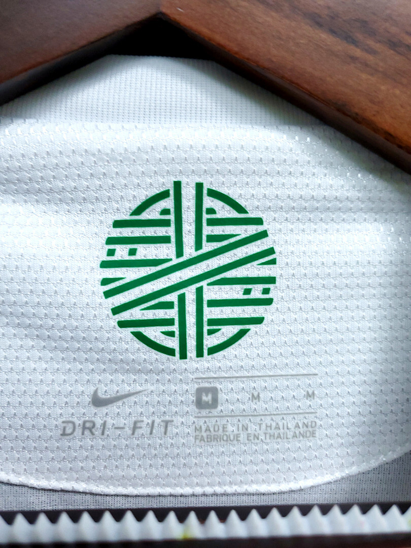 Portugal Maillot Exterieur Retro 2012 miniature 4